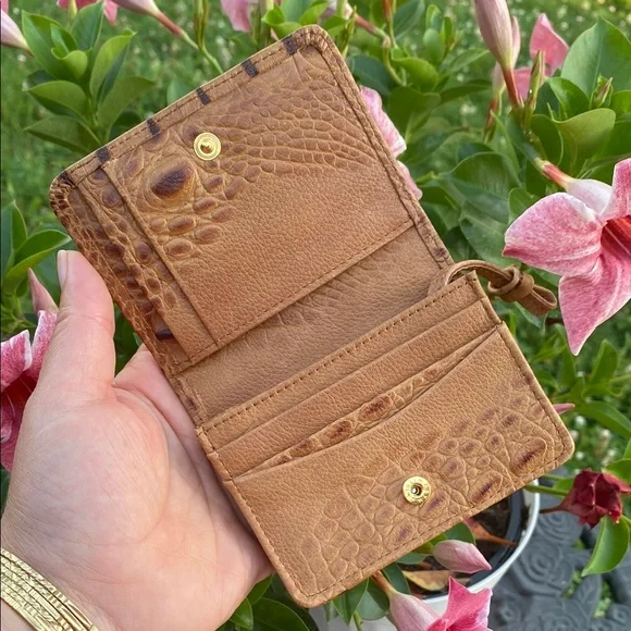 BRAHMIN MINI KEY COGNAC COLLODI MELBOURNE Genuine LEATHER BI FOLD MINI WALLET ID - Picture 5 of 12
